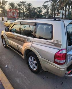 میتسوبیشی پاجیرۆ